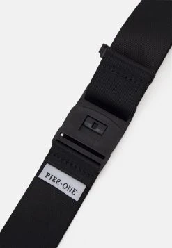 Pier One Prix Imbattable UNISEX - Ceinture ceintures couleur unie -Promos Pier One Boutique 353004c82643456782a8ca1944c46aff