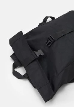 Prix Dégriffé Pier One UNISEX - Sac à dos sacs compartiment pour pc portable -Promos Pier One Boutique 396510219019444ba70e7c99f3b9cae2