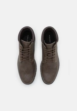 Pier One Bottines à lacets Prix Sacrifiés bottes rond homme -Promos Pier One Boutique 3a2afa52b6504d33b8f6c164de1c2421