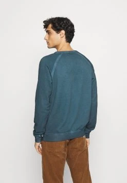 Pier One Sweatshirt Prix Allégé pulls et gilets col rond homme 13 Pier One Sweatshirt Prix Allégé pulls et gilets col rond homme -Promos Pier One Boutique 3acd4f434e4947a3bb676217e3c77adc