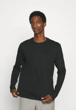 Prix Réduit Pier One 3 PACK - T-shirt à manches longues t-shirts col rond homme -Promos Pier One Boutique 3af96b6c7a86426c9ce4e2aca3571d3f