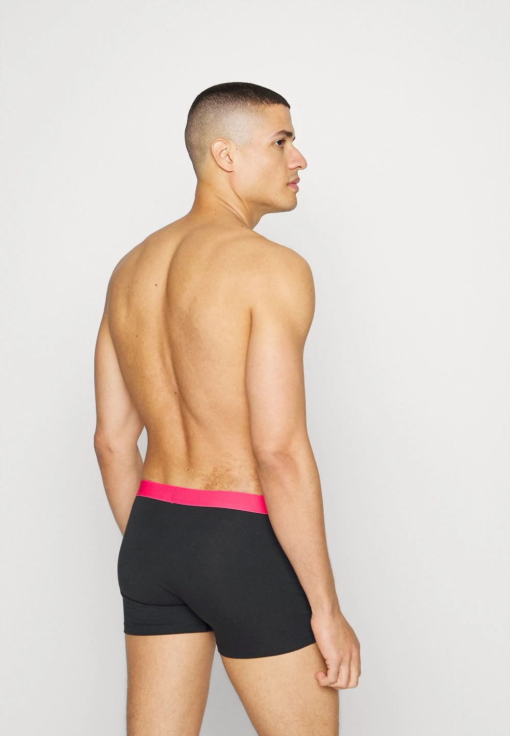 Pier One 12 PACK - Shorty Meilleure qualité sous-vêtements & chaussettes normale homme 7 Pier One 12 PACK - Shorty Meilleure qualité sous-vêtements & chaussettes normale homme – Image 5