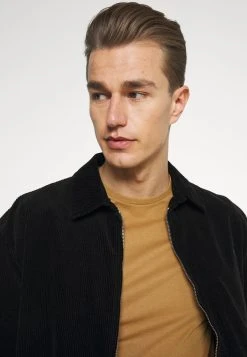 Pier One 5 PACK - T-shirt basique Prix Sacrifiés t-shirts col rond homme 28 Pier One 5 PACK - T-shirt basique Prix Sacrifiés t-shirts col rond homme -Promos Pier One Boutique 41bdebd242374d019f64e1060d47972d