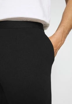 Prix Avantageux Pier One LOUNGE HENLEY SHORTS - Bas de pyjama pyjamas normale homme -Promos Pier One Boutique 42117351d816493697a537b8b7bcc279