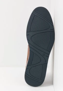 Meilleure qualité Pier One Chaussures à lacets derbies, richelieus & chaussures bateau rond homme -Promos Pier One Boutique 425ade5de11d46ecad014dbc88828f82