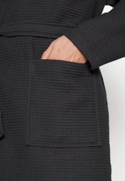 Prix Malin Pier One Peignoir sous-vêtements & chaussettes col châle homme -Promos Pier One Boutique 42a5d2091dfd465797c8a58861b35f2b