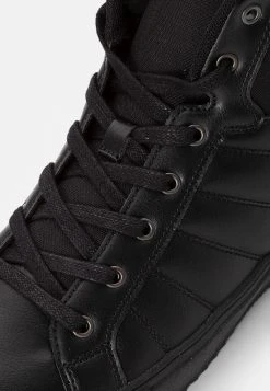 Pier One Baskets montantes Prix Sacrifiés baskets & sneakers rond unisex 13 Pier One Baskets montantes Prix Sacrifiés baskets & sneakers rond unisex -Promos Pier One Boutique 42d690cc6c4c4a6a93c2d9e319b71204