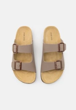 Pier One UNISEX - Chaussons En Remise ouvert homme -Promos Pier One Boutique 47b80b1f1fd548c6b3cd4bf590fe8b2b