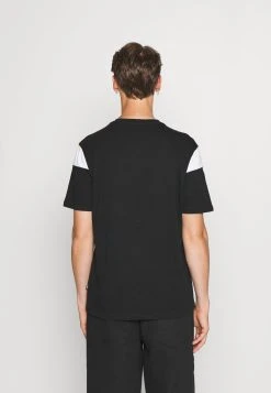 Pier One SLEEVE BLOCK NEW - T-shirt imprimé Marchandise de première qualité t-shirts col rond homme 10 Pier One SLEEVE BLOCK NEW - T-shirt imprimé Marchandise de première qualité t-shirts col rond homme -Promos Pier One Boutique 48926a5f5be049178c95de3df5e3c0ed