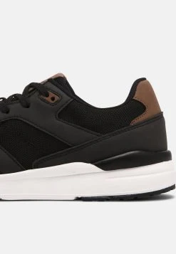 Pier One 50% Off De Vente Baskets basses baskets & sneakers rond homme 17 Pier One 50% Off De Vente Baskets basses baskets & sneakers rond homme -Promos Pier One Boutique 4985e4f467c94233ae1420fe15c6ebfd