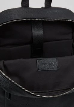 Pier One UNISEX - Sac à dos Rabais sacs poche pour pc portable 15 pouces -Promos Pier One Boutique 49d93b724c9c4ce9b13772c68ef81a3a