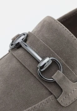 Pier One Prix Légers Mocassins chaussures de ville carré homme 14 Pier One Prix Légers Mocassins chaussures de ville carré homme -Promos Pier One Boutique 4b382e05be2b43eeb36ae982039504e1