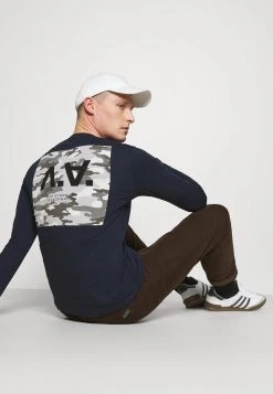 Pier One T-shirt à manches longues Soldes En Ligne t-shirts col rond homme 12 Pier One T-shirt à manches longues Soldes En Ligne t-shirts col rond homme -Promos Pier One Boutique 4c59b2030194403688ec5e742e103262