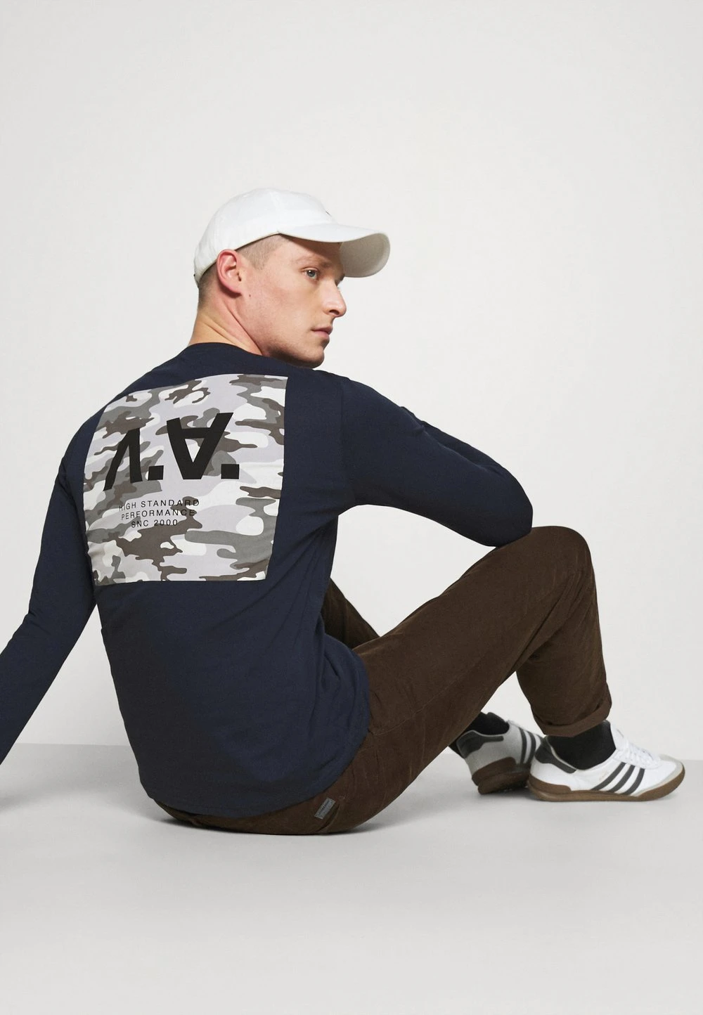 Pier One T-shirt à manches longues Soldes En Ligne t-shirts col rond homme 6 Pier One T-shirt à manches longues Soldes En Ligne t-shirts col rond homme – Image 4