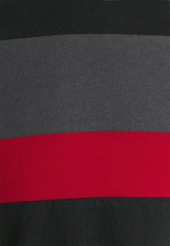 Pier One T-shirt basique Prix Bradés t-shirts col rond homme -Promos Pier One Boutique 4cf7a8fdb2664e83a889d11ab6482f53