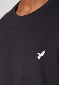 Pier One En Remise 2 PACK - T-shirt basique t-shirts col rond homme -Promos Pier One Boutique 4ef048417e8b4d9d9036c212a15ea787