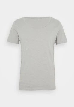 Pier One Prix Cassé T-shirt basique t-shirts & polos encolure large ronde homme 25 Pier One Prix Cassé T-shirt basique t-shirts & polos encolure large ronde homme -Promos Pier One Boutique 50a7d4b6c52c4f8db77eac36a523afec 5