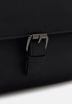 Pier One Sac bandoulière Garantie De Qualité 100% sacs compartiment pour pc portable homme -Promos Pier One Boutique 51da333d1b2042a482230e37b67544b2