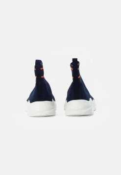 Pier One Baskets montantes - dark blue Prix Gelé baskets & sneakers rond homme -Promos Pier One Boutique 54654d4f4af64bbc831f0bc34d9d63f2