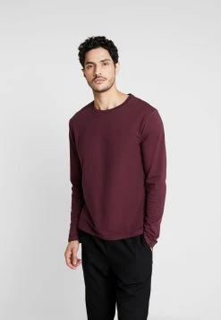 Rabais Pier One T-shirt à manches longues t-shirts col rond homme