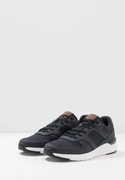 Pier One Baskets basses Assurance De l’Authenticité sneakers rond homme 12 Pier One Baskets basses Assurance De l’Authenticité sneakers rond homme -Promos Pier One Boutique 5657ad03dbf244b497980c4cf4745f8c