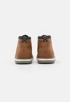 Pier One 50% Off De Vente Chaussures à lacets derbies, richelieus & chaussures bateau rond homme -Promos Pier One Boutique 56f15ad3b7524f969053fe42c75c219b