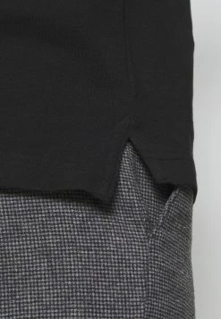 Pier One Prix Imbattable 3 PACK - Polo t-shirts col polo homme 19 Pier One Prix Imbattable 3 PACK - Polo t-shirts col polo homme -Promos Pier One Boutique 5786b2765efe4547be1a94d878406dcc