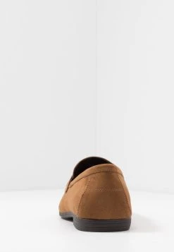 Pier One Mocassins Vendre-Réclame chaussures de ville rond homme 14 Pier One Mocassins Vendre-Réclame chaussures de ville rond homme -Promos Pier One Boutique 581df5cac1e649b8a75bd7eeb81b1084
