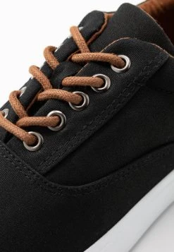 Excellente qualité Pier One Baskets basses baskets & sneakers rond homme -Promos Pier One Boutique 5976f4f68edc47ca94d8ba9b91e544f0