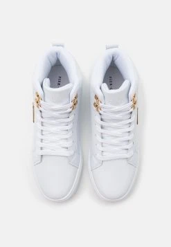 Pier One Baskets montantes Vendre-Réclame baskets & sneakers rond unisex -Promos Pier One Boutique 59eb1396fe95461ba2a5d937797d9912