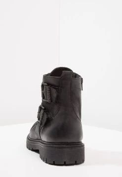 En Remise Pier One Bottines à lacets boots et bottes rond homme -Promos Pier One Boutique 5a460cf6c31741268643c0bc76d5973f