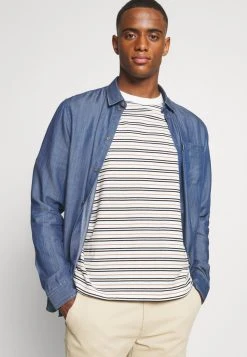 Pier One Réduction Chemise chemises col kent homme 11 Pier One Réduction Chemise chemises col kent homme -Promos Pier One Boutique 5b4ba024bf2a48289c880cbd0cee1adc