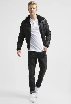 Prix Cassé Pier One Polo t-shirts col polo homme -Promos Pier One Boutique 5f9b288bf0804ea0a4e203e5939e2077