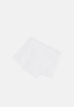 Meilleure qualité Pier One SET - Noeud papillon pochettes de costume couleur unie homme -Promos Pier One Boutique 60c28176a33642a7bc592fc83b93f2bd