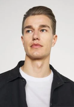 Pier One Prix Réduit CHEST POCKET TEE - T-shirt imprimé t-shirts col rond homme -Promos Pier One Boutique 65733e72e83c4e81a59cf73b67059f84