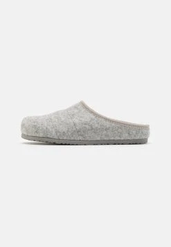 Qualité Garantie Pier One UNISEX - Chaussons rond homme