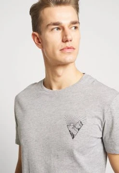 Pier One Se Vend Bas Prix T-shirt imprimé t-shirts & polos col rond homme 14 Pier One Se Vend Bas Prix T-shirt imprimé t-shirts & polos col rond homme -Promos Pier One Boutique 669185459ef54b5c9fc17065e9dc2d19