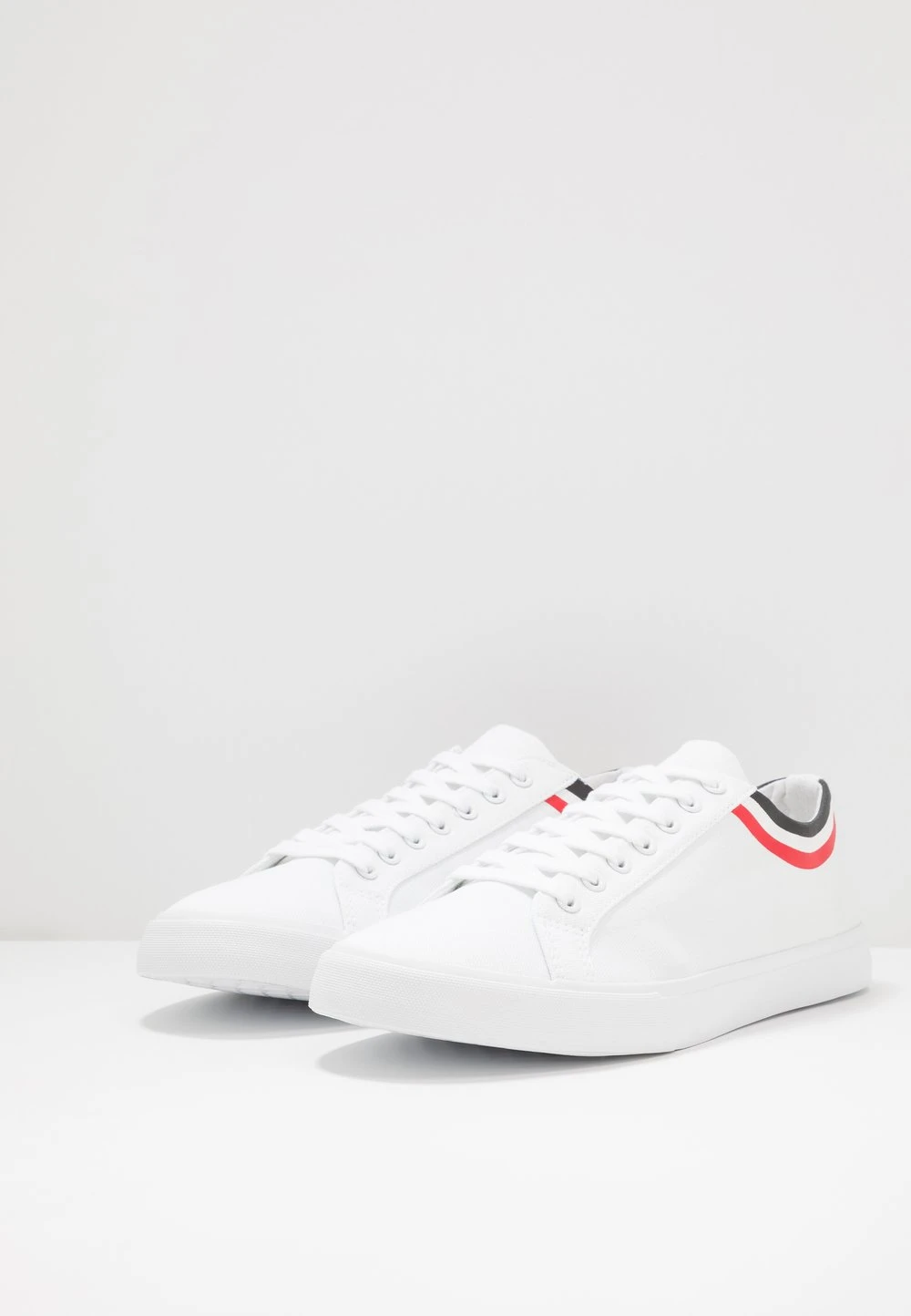 Soldes En Ligne Pier One UNISEX - Baskets basses sneakers rond 5 Soldes En Ligne Pier One UNISEX - Baskets basses sneakers rond – Image 3