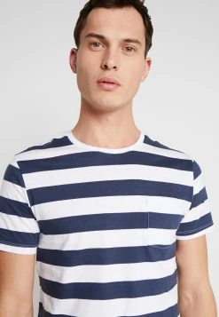 Pier One T-shirt imprimé qualité absolue t-shirts & polos col rond homme -Promos Pier One Boutique 6ea73421a90741a7ad5cc7b7b417c294