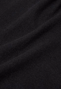 Promos Pier One UNISEX - Écharpe foulards et écharpes couleur unie 16 Promos Pier One UNISEX - Écharpe foulards et écharpes couleur unie -Promos Pier One Boutique 701d3b4bbee84193948a226a24bafe22