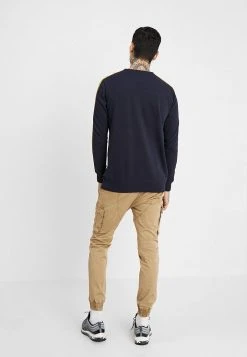 Pier One Pantalon cargo Prix Abordable pantalons normale homme -Promos Pier One Boutique 718f82663e8949ae8350988bfc78ba4e
