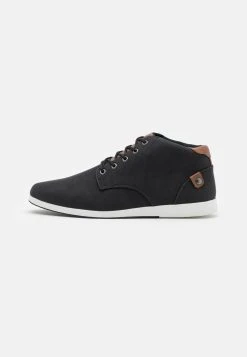 Pier One Baskets basses Première Qualité baskets & sneakers rond homme -Promos Pier One Boutique 71c7080d0761421f91ad26c23e1a2b87 1
