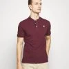 Pier One Prix Imbattable Polo t-shirts & polos col tunisien homme -Promos Pier One Boutique 75508e0b0684431f8a69aa992d337b3f