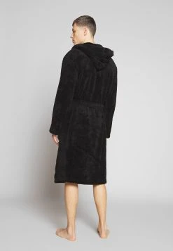 Prix Exclusifs Pier One Peignoir sous-vêtements & chaussettes capuche homme -Promos Pier One Boutique 75a98de977234435b0a886383a91af9e