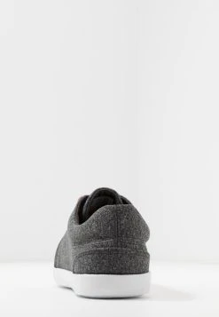 Prix Équitable Pier One Baskets basses sneakers rond homme -Promos Pier One Boutique 76fe9a5a57904de0a139cb19b3040b5d