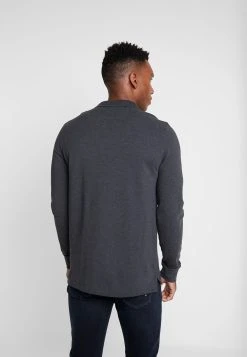 Pier One En promotion 2 PACK - Polo t-shirts col polo homme -Promos Pier One Boutique 77c9635f18fc41c0b7958b3aa63b2631