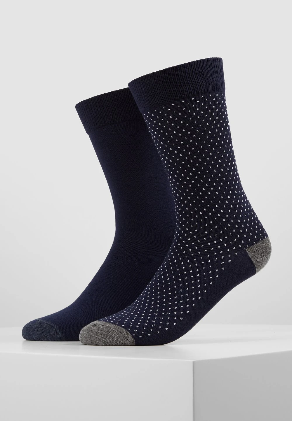 Pier One Produit de première qualité 5 PACK - Chaussettes sous-vêtements & chaussettes rayures homme 6 Pier One Produit de première qualité 5 PACK - Chaussettes sous-vêtements & chaussettes rayures homme – Image 4