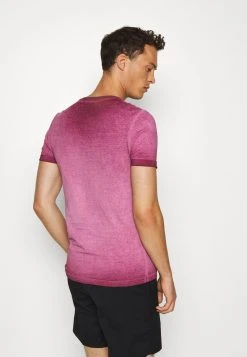 Pier One Qualité garantie 100% T-shirt basique t-shirts col en v homme -Promos Pier One Boutique 7a933eaab1f741b4b5da8f59499a5aa8