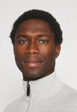 Faible Prix Pier One Pullover pulls et gilets col camionneur homme -Promos Pier One Boutique 7bb9b08944c64d61855539709d59ceeb