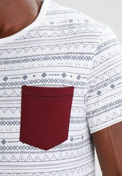 Discount En Ligne Pier One T-shirt imprimé t-shirts & polos col rond homme 10 Discount En Ligne Pier One T-shirt imprimé t-shirts & polos col rond homme -Promos Pier One Boutique 7c7f1668c55f4b72b9d76fc2a14d4e66